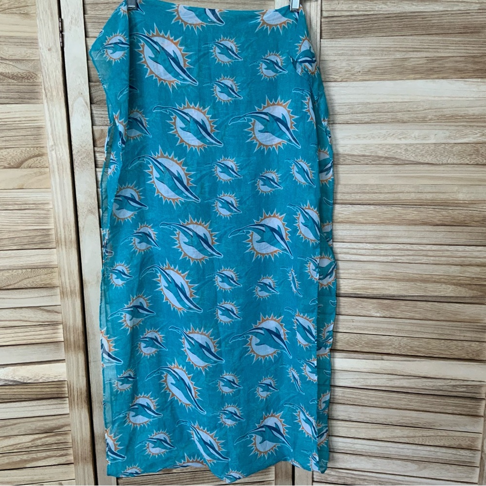Miami Dolphins Infinity Scarf - Picture 4 of 4